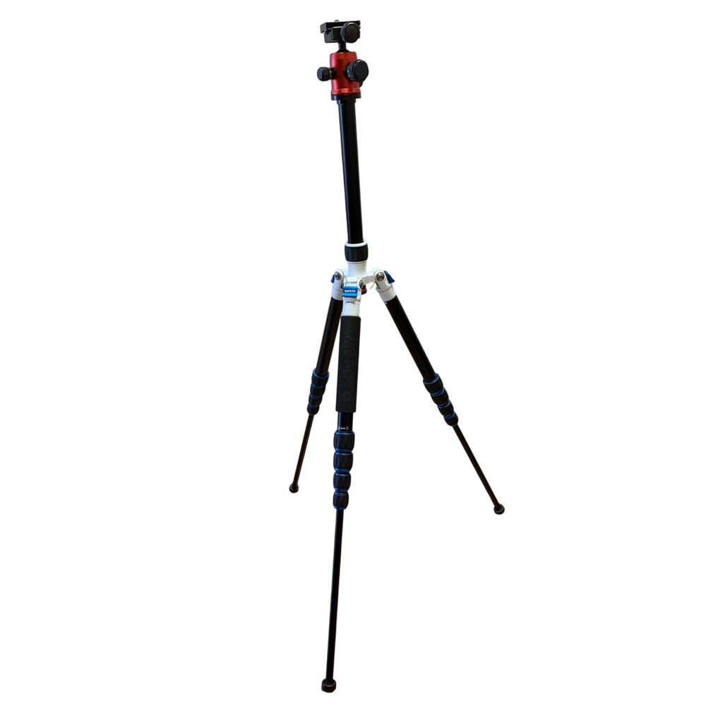 MeFoto A1350 Road Trip Aluminum Travel Tripod Black White Red